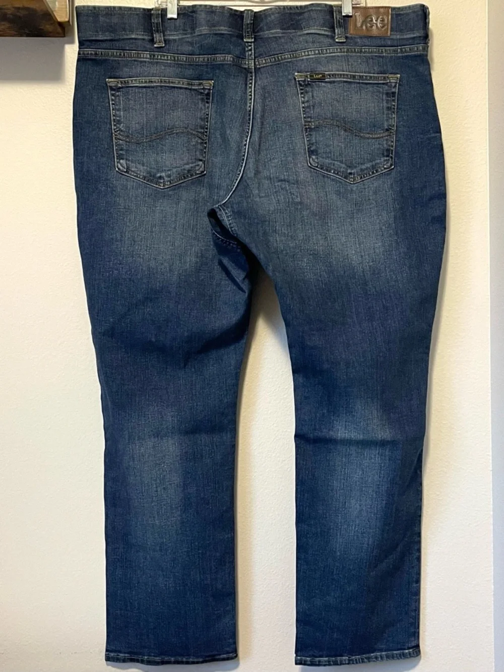 NWT Lee Extreme Motion Jeans - Maddox Tapered Leg & Straight Fit - Size 48 | 32